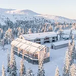Peak Ski-in Ski-out By Aavalevi 아파트 레비