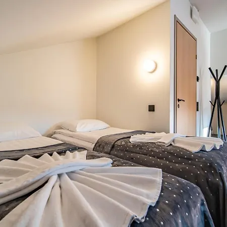 Peak By Aavalevi Holidays, Ski-in Ski-out, Mountain View Levi